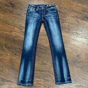 Miss Me Straight Leg Sz 27